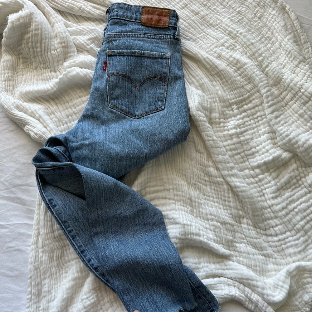 High Rise Skinny Levi’s | Style 721